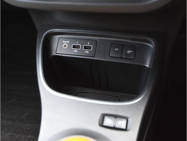 RENAULT TWINGO 2022 Image 31