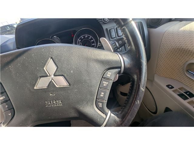 MITSUBISHI DELICA D:5 4WD 2011 Image 31