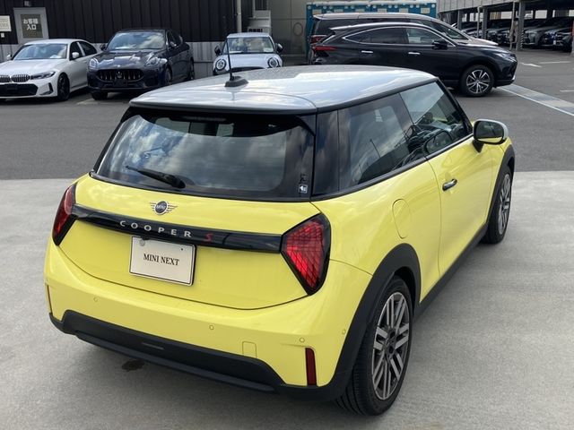 BMW MINI COOPER 2024 Image 31