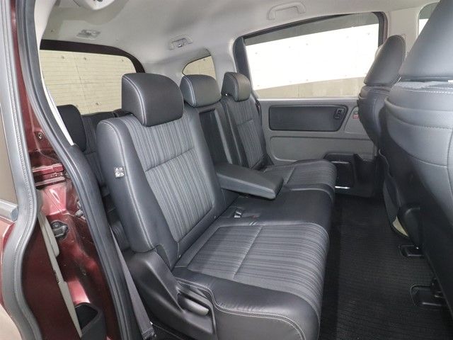 HONDA FREED HYBRID 2017 Image 31