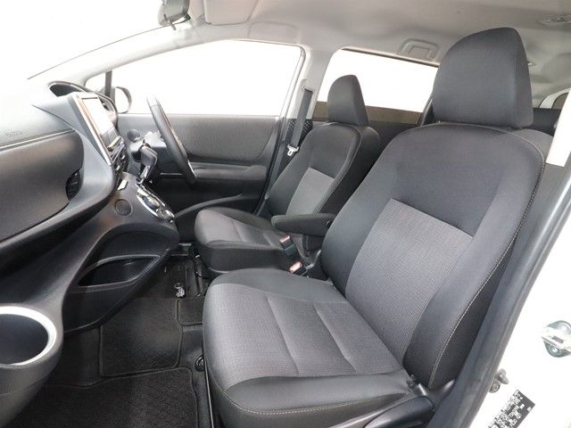 TOYOTA SIENTA HYBRID 2022 Image 31