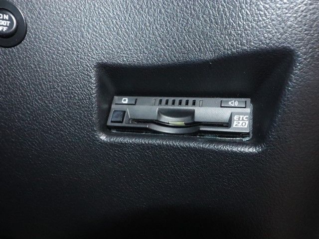 TOYOTA SIENTA HYBRID 2022 Image 31