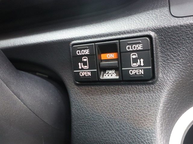 TOYOTA SIENTA HYBRID 2022 Image 31