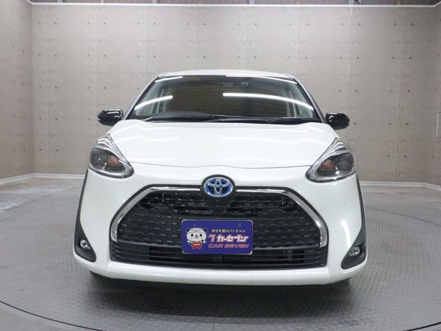 TOYOTA SIENTA HYBRID 2022 Image 31