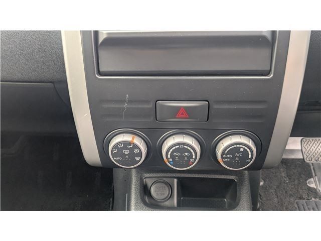 NISSAN X-TRAIL 4WD 2013 Image 31