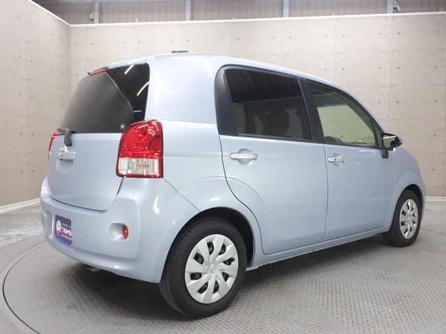 TOYOTA PORTE 2013 Image 31