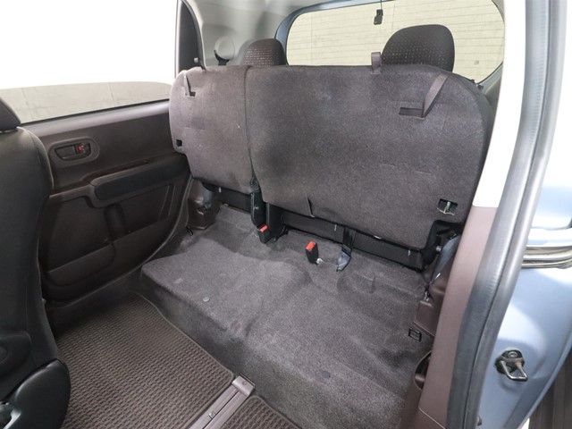 TOYOTA PORTE 2013 Image 31