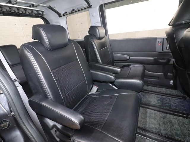 HONDA STEPWAGON SPADA 2014 Image 31