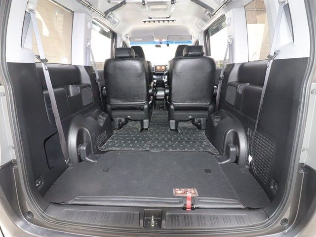 HONDA STEPWAGON SPADA 2014 Image 31