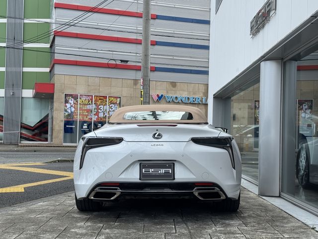 TOYOTA LEXUS LC500 CONVERTI 2021 Image 31