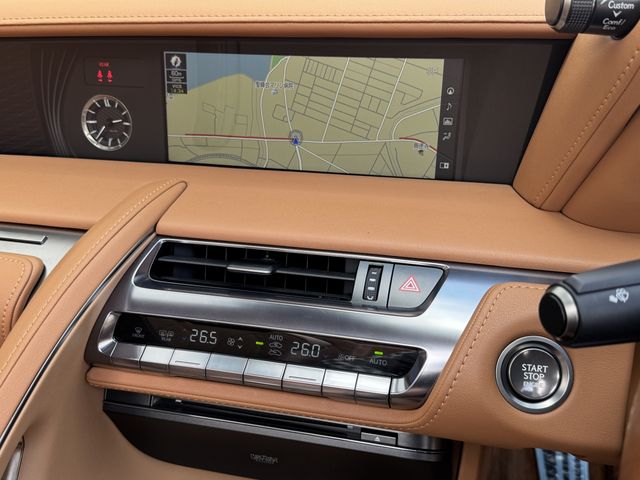 TOYOTA LEXUS LC500 CONVERTI 2021 Image 31