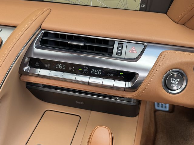 TOYOTA LEXUS LC500 CONVERTI 2021 Image 31