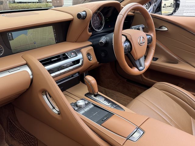 TOYOTA LEXUS LC500 CONVERTI 2021 Image 31