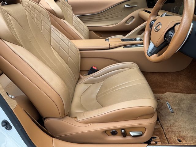 TOYOTA LEXUS LC500 CONVERTI 2021 Image 31