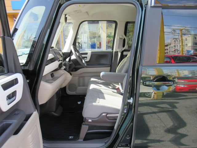 HONDA N BOX 2020 Image 31