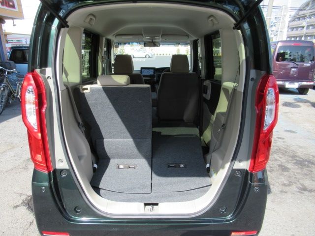 HONDA N BOX 2020 Image 31