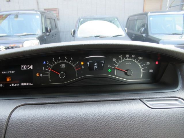 HONDA N BOX 2020 Image 31