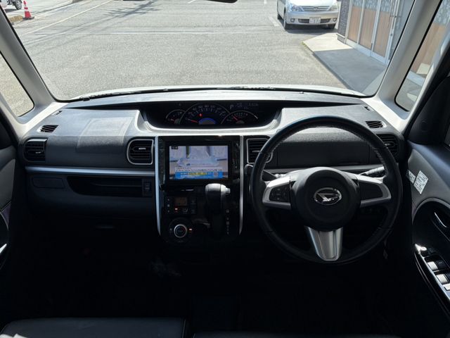 DAIHATSU TANTO CUSTOM 4WD 2015 Image 31