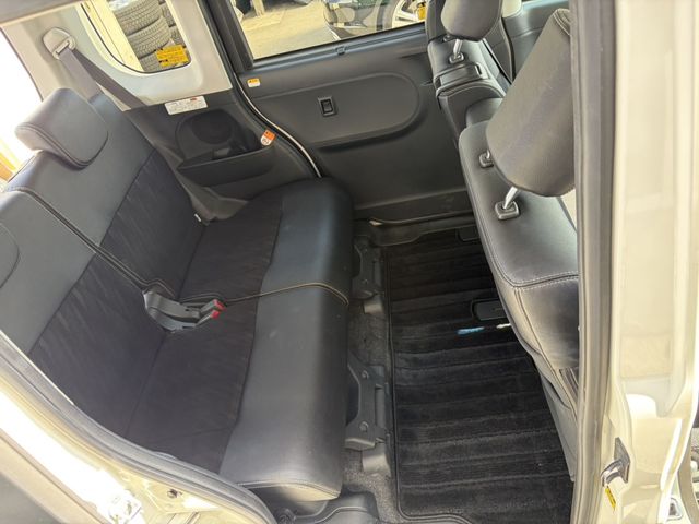 DAIHATSU TANTO CUSTOM 4WD 2015 Image 31