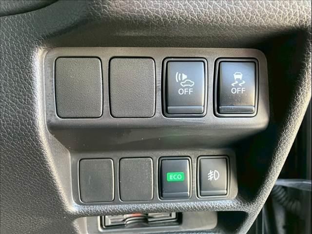 NISSAN X-TRAIL HYBRID 2WD 2015 Image 31