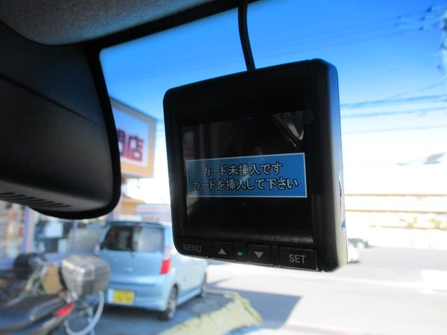 HONDA N BOX 2016 Image 31