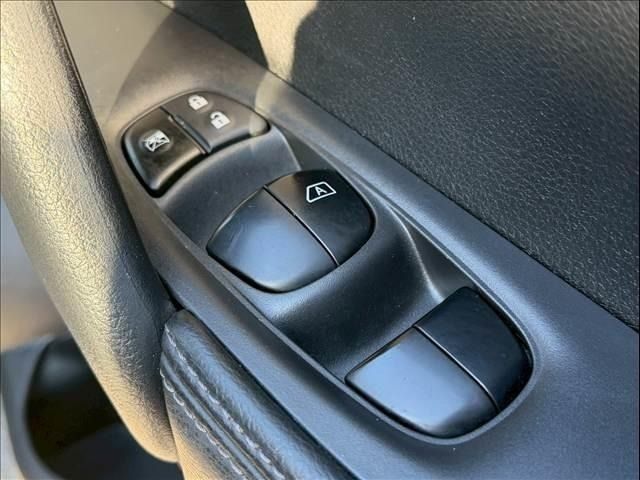 NISSAN X-TRAIL 4WD 2015 Image 31