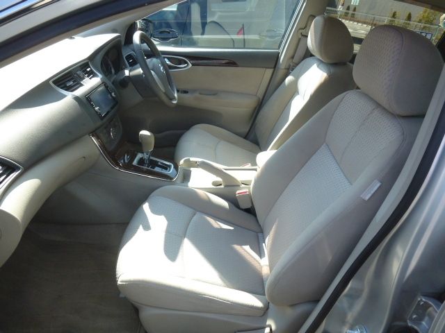 NISSAN SYLPHY 2017 Image 31