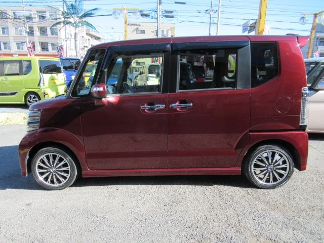 HONDA N BOX CUSTOM 2015 Image 31