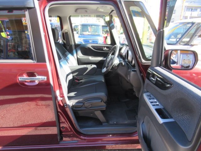 HONDA N BOX CUSTOM 2015 Image 31