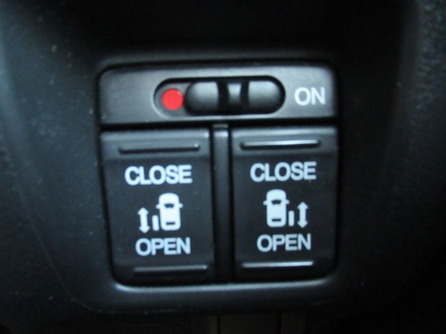 HONDA N BOX CUSTOM 2015 Image 31