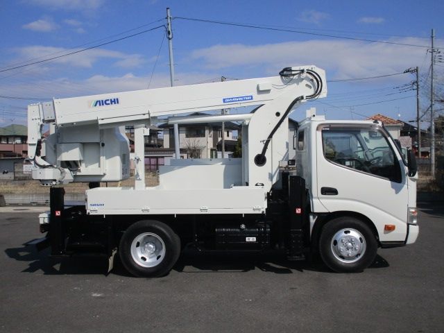 HINO DUTRO 2015 Image 31