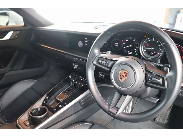 PORSCHE 911 2022 Image 31