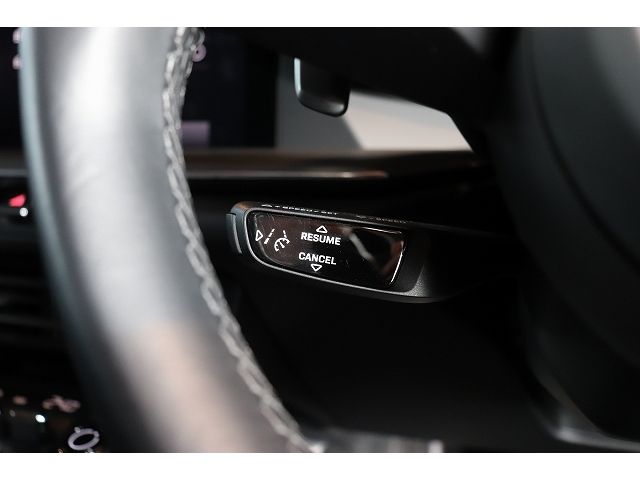 PORSCHE 911 2022 Image 31