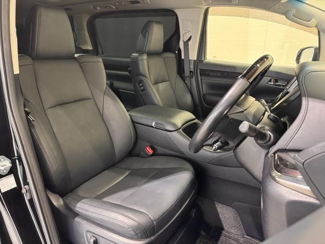 TOYOTA VELLFIRE 2018 Image 31