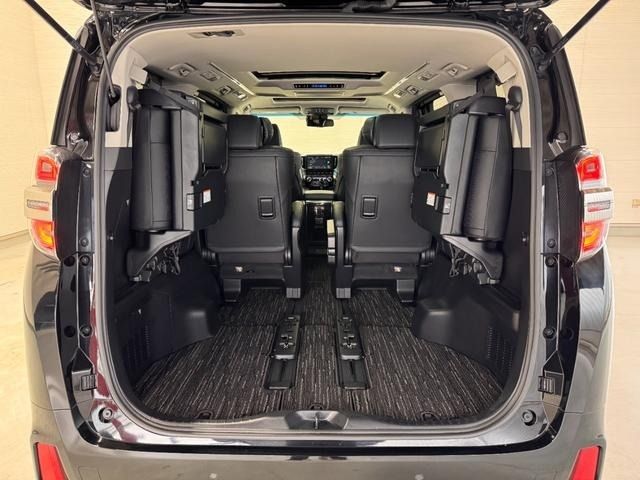 TOYOTA VELLFIRE 2018 Image 31