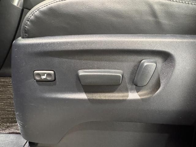 TOYOTA VELLFIRE 2018 Image 31