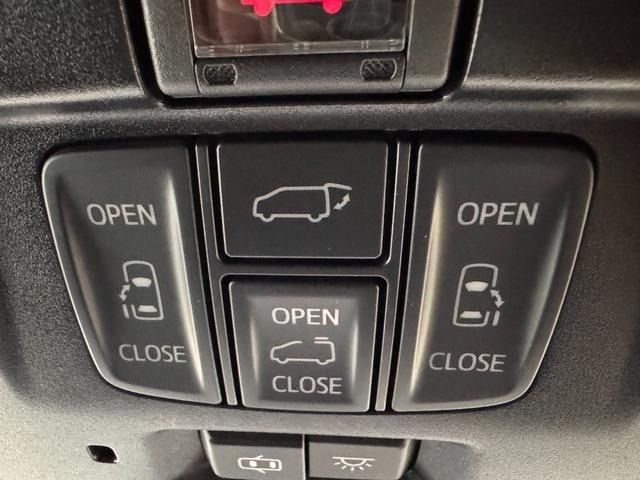 TOYOTA VELLFIRE 2018 Image 31