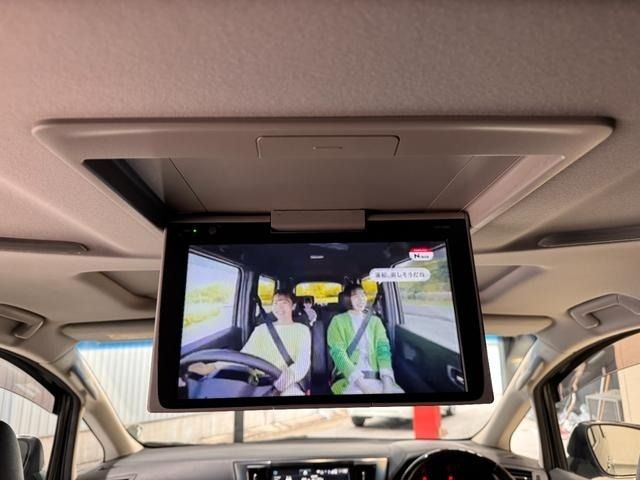 TOYOTA VELLFIRE 2018 Image 31