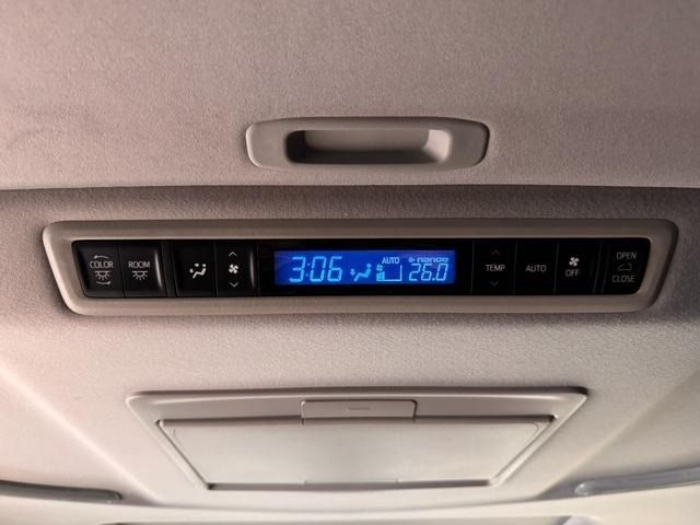 TOYOTA VELLFIRE 2018 Image 31