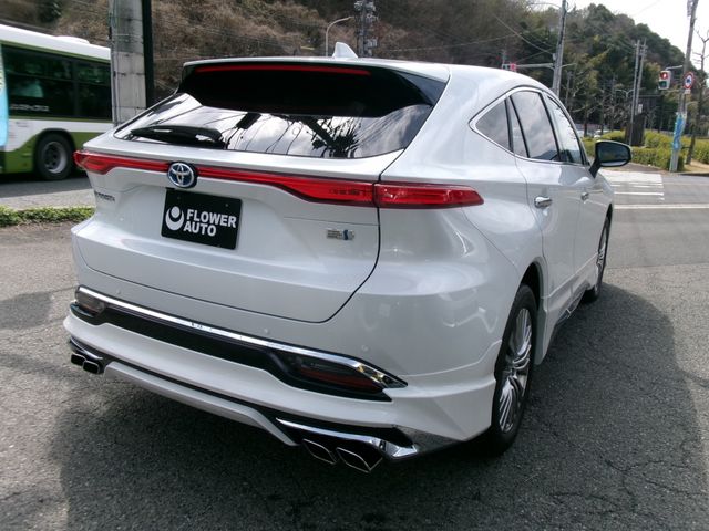TOYOTA HARRIER HYBRID 2023 Image 31
