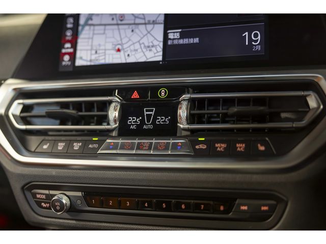 BMW M4 2022 Image 31