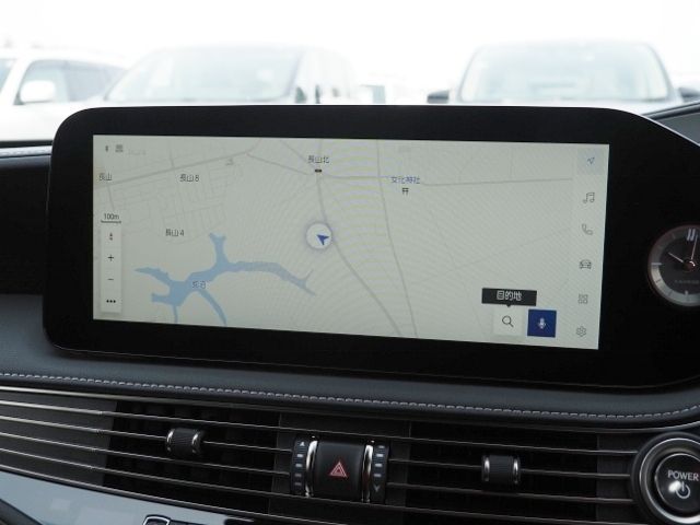 TOYOTA LEXUS LS500H 2023 Image 31