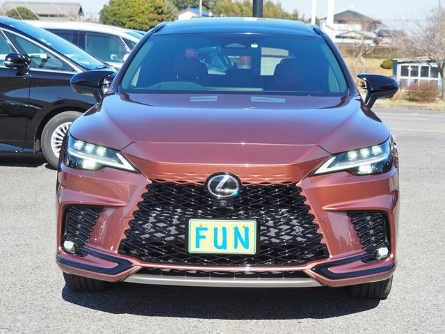 TOYOTA LEXUS RX500H 2023 Image 31