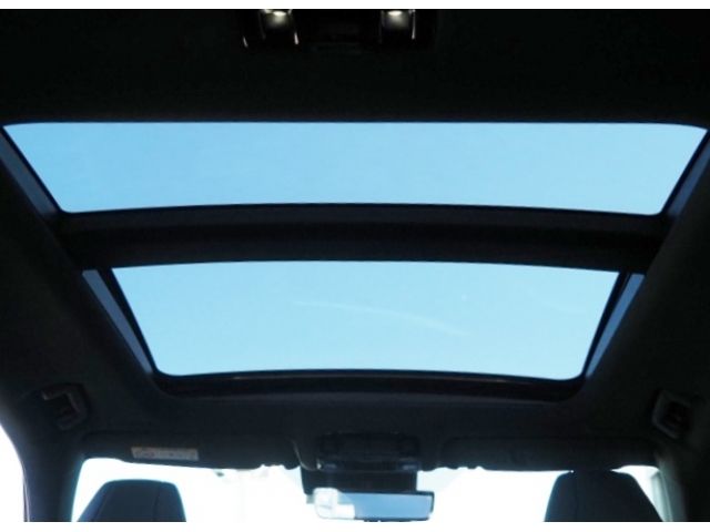 TOYOTA LEXUS RX500H 2023 Image 31