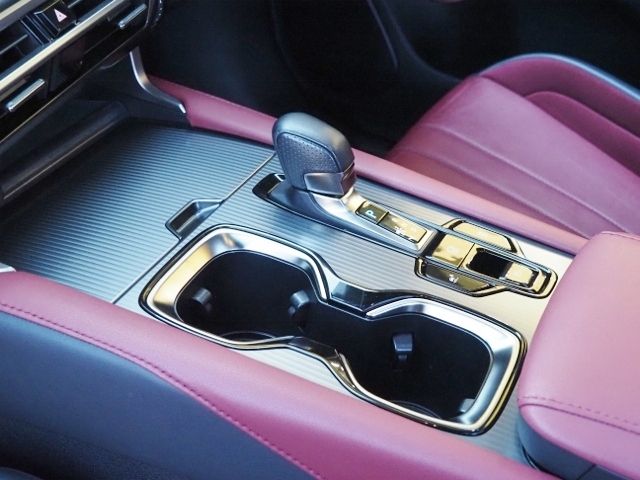 TOYOTA LEXUS RX500H 2023 Image 31