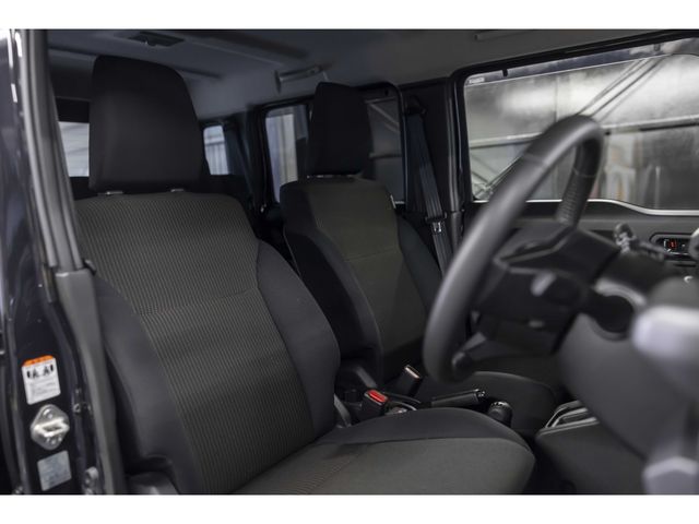 SUZUKI JIMNY NOMADE 2025 Image 31