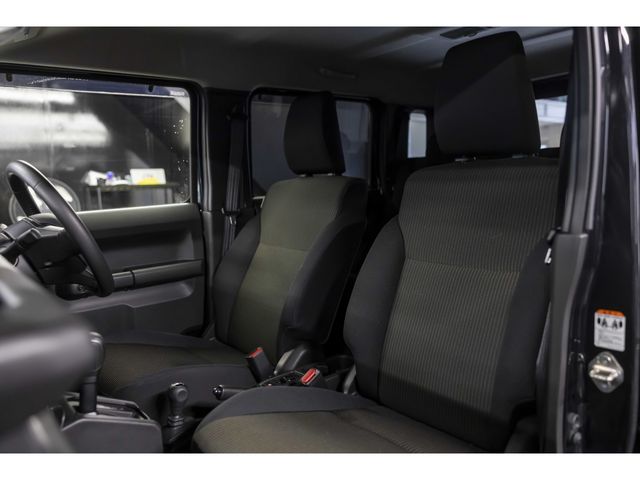 SUZUKI JIMNY NOMADE 2025 Image 31