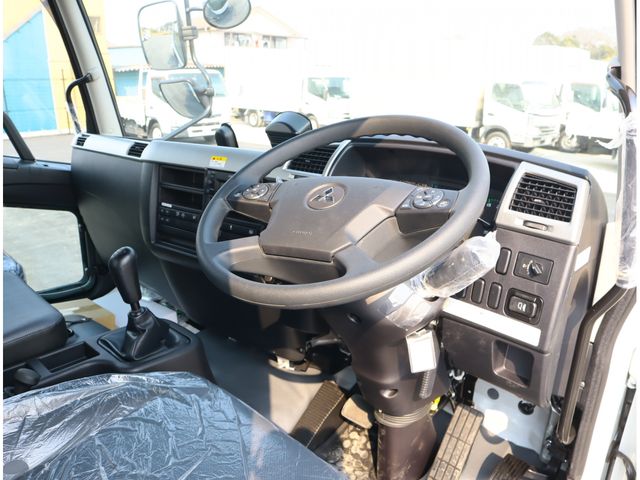 MITSUBISHI FUSOU FIGHTER 2024 Image 31