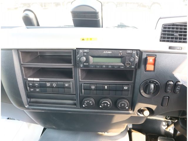 MITSUBISHI FUSOU FIGHTER 2024 Image 31