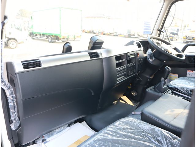 MITSUBISHI FUSOU FIGHTER 2024 Image 31